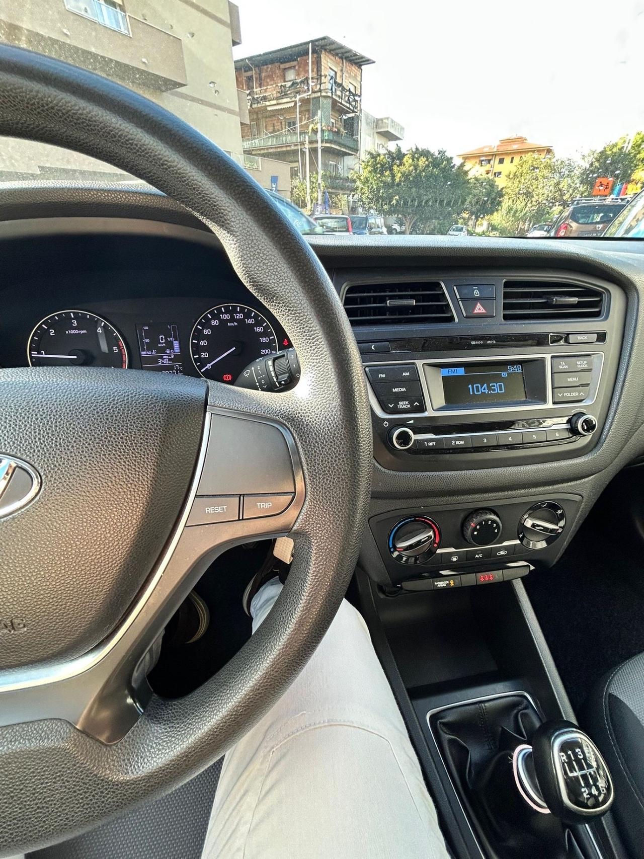 Hyundai i20 1.1 CRDi 12V 5 porte Classic