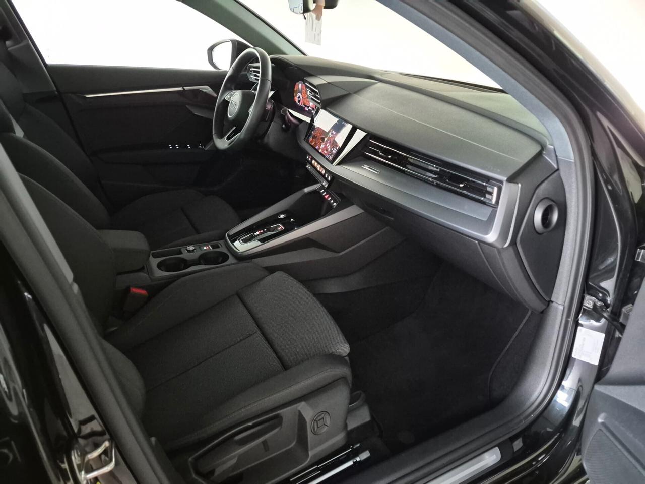 Audi A3 SPB 1.5 TFSI/MHEV S LINE 150CV S-TRONIC LED NAVI APPLE CAR PLAY/ANDROID AUTO C.18 RETROCAMERA ACC SEDILI ELETTRICI RISC.