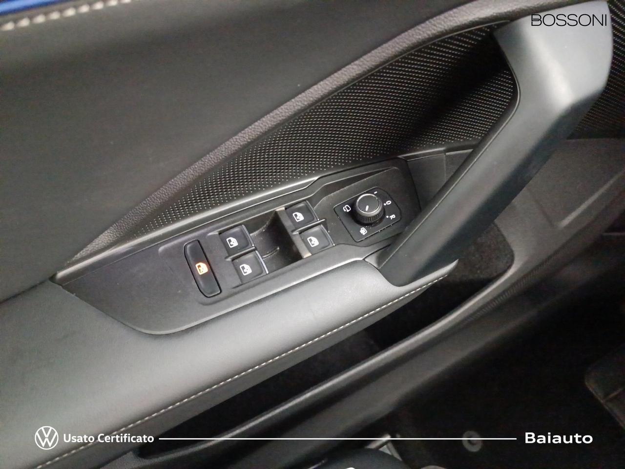 Volkswagen Tiguan 2.0 tdi scr 150cv r-line dsg