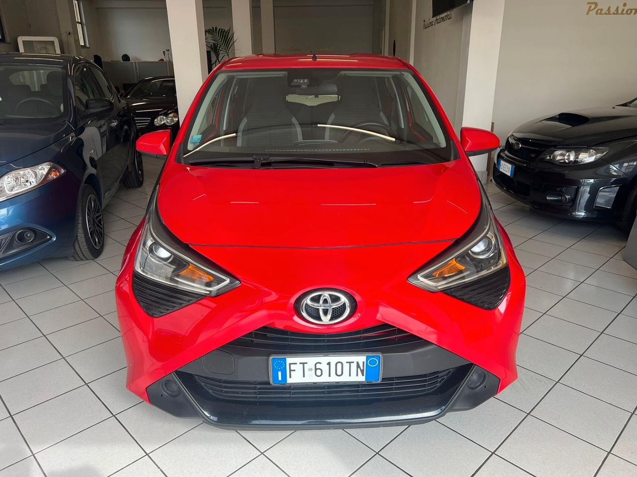 Toyota Aygo 1.0 VVT-i 72 CV 5 porte x-play