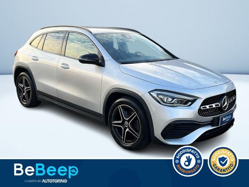 Mercedes-Benz GLA 200 D PREMIUM AUTO