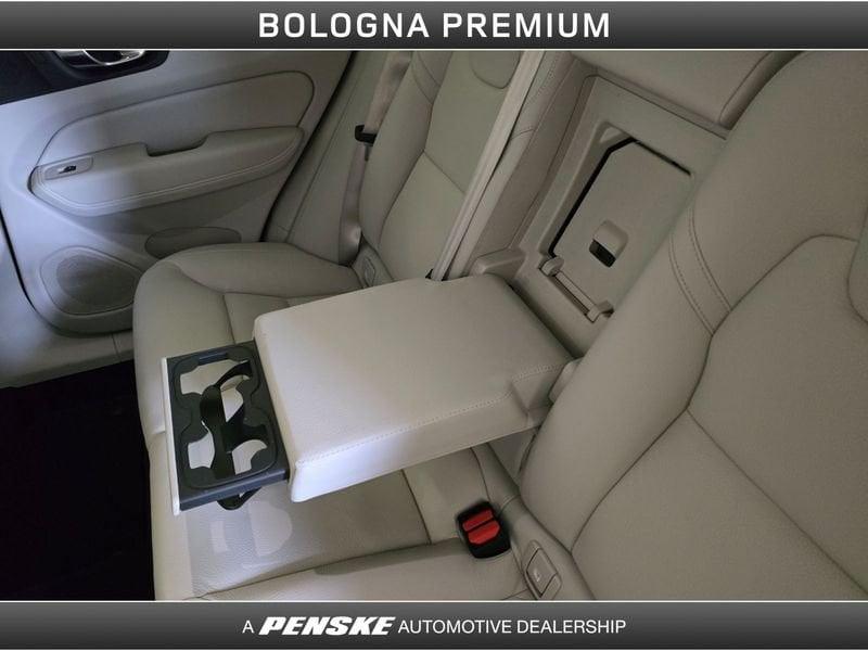 Volvo XC60 B4 (d) AWD Geartronic Momentum Pro