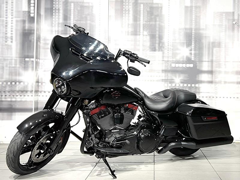 Harley Davidson Street Glide Special 103 FLHXS