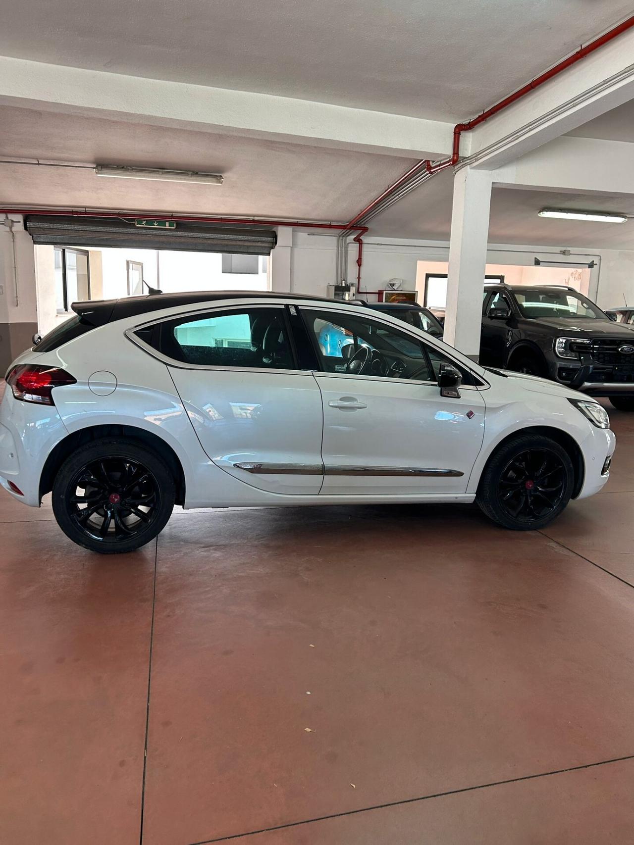 Ds DS4 4 Crossback BlueHDi 120 Moondust