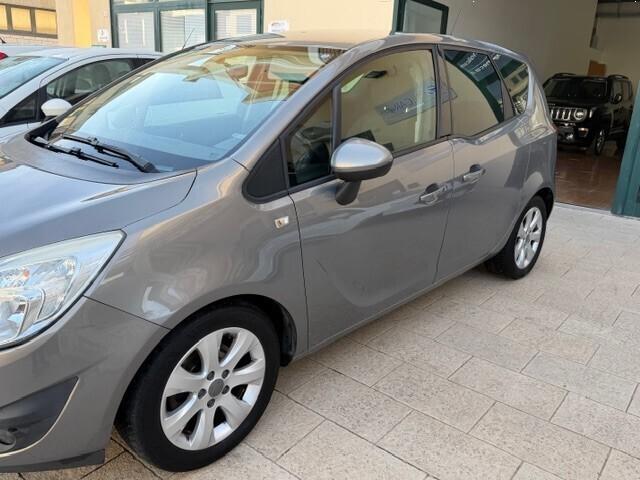 Opel Meriva 1.3 CDTI 95CV ecoFLEX Cosmo ok neopate