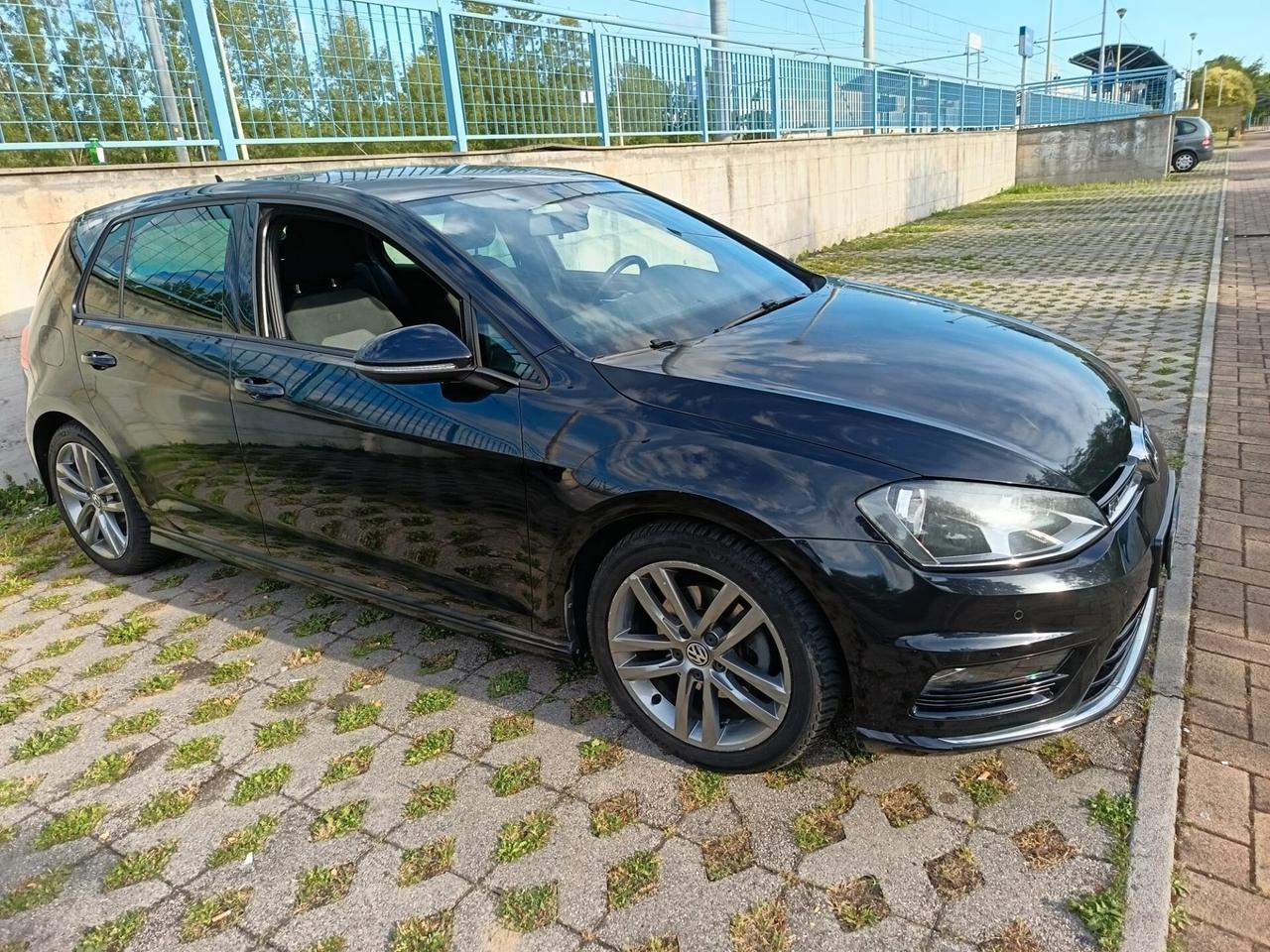 Volkswagen Golf 1.6 TDI 110 CV DSG 5p. Sport Edition BlueMotion Tech.