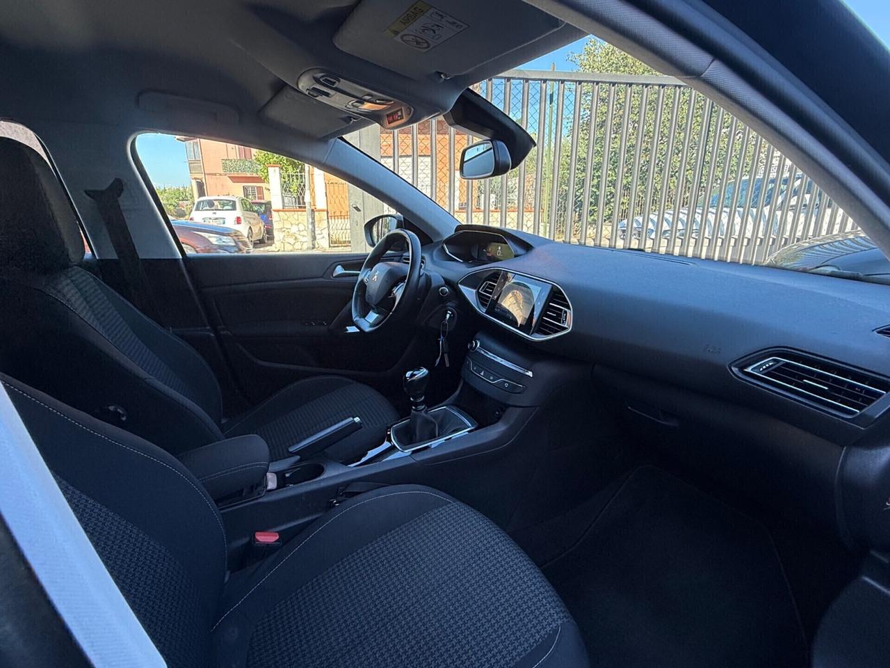 Peugeot 308 BlueHDi 130cv SW Finanziabile!!