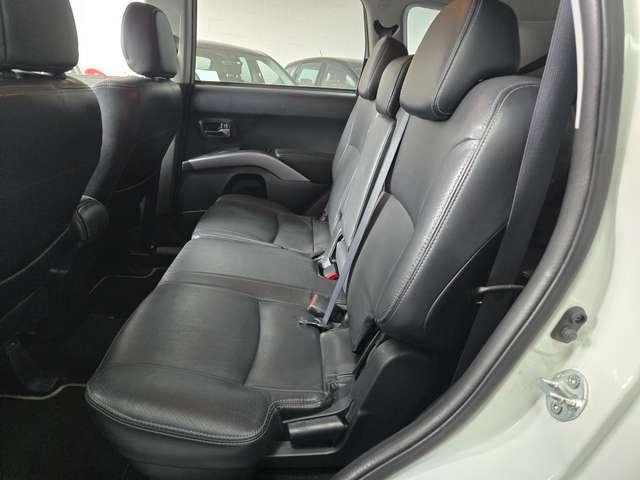 Peugeot 4007 4007 2.2 hdi 16v Feline dcs E5
