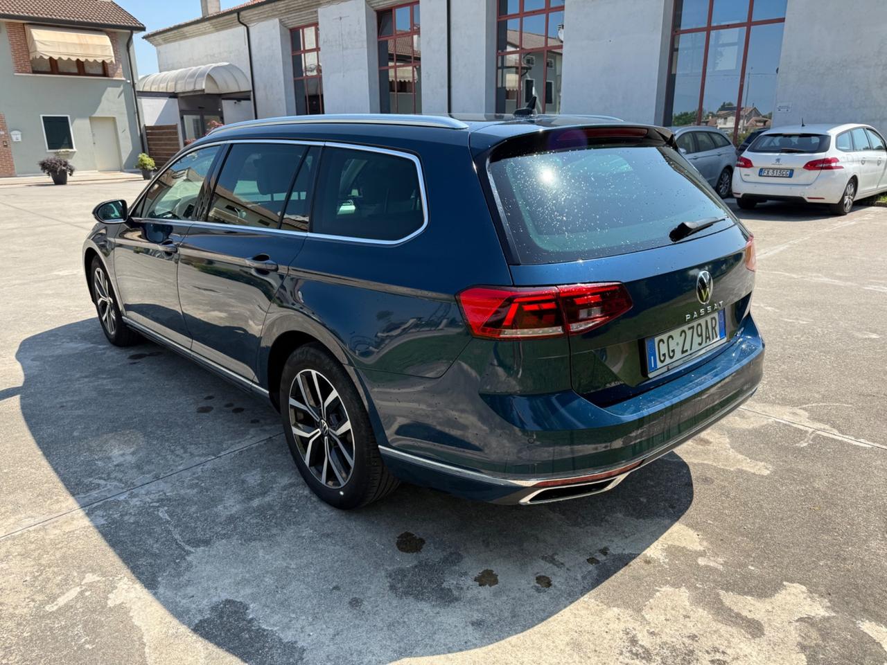 Volkswagen Passat Variant 2.0 TDI SCR 200 CV 4MOTION DSG Executive