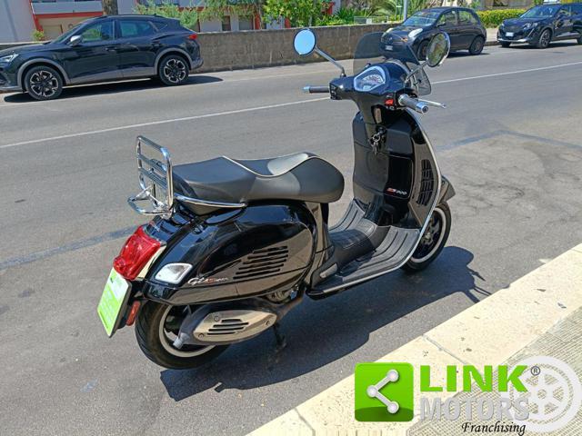 PIAGGIO Vespa GTS 300 Super ABS