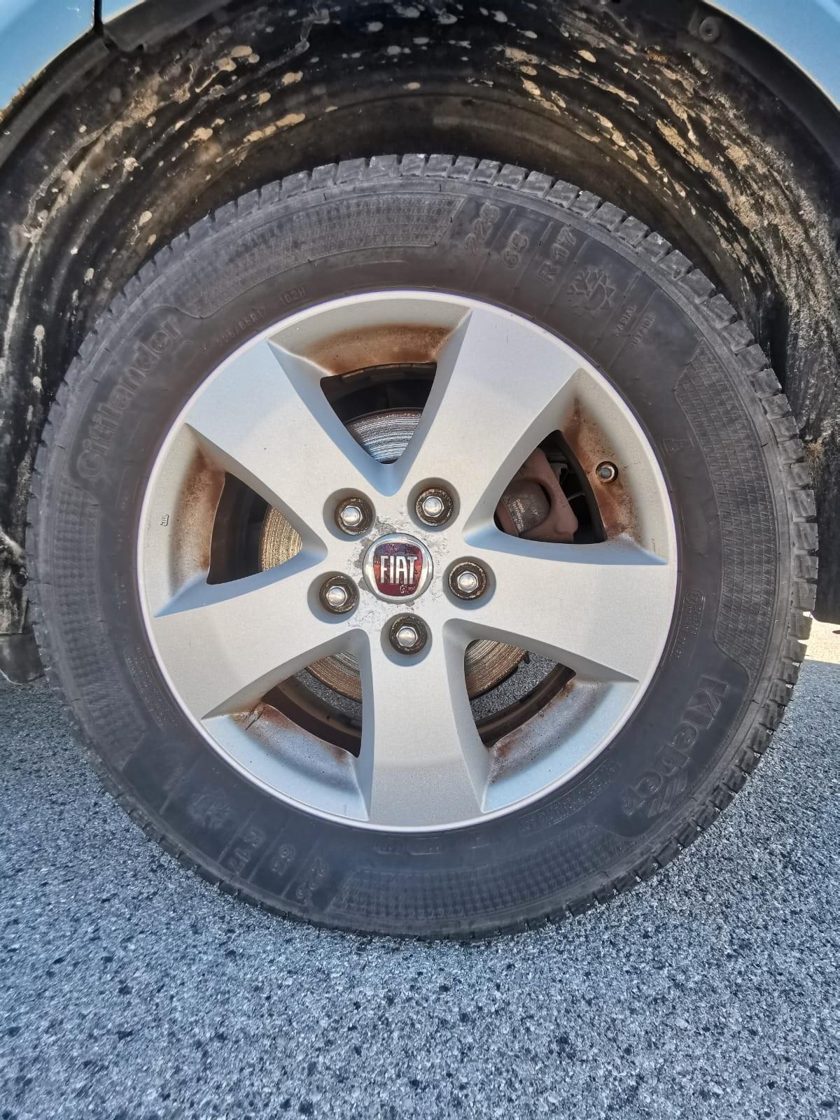 Fiat Freemont 2.0 MJ 140 CV Urban 7 POSTI
