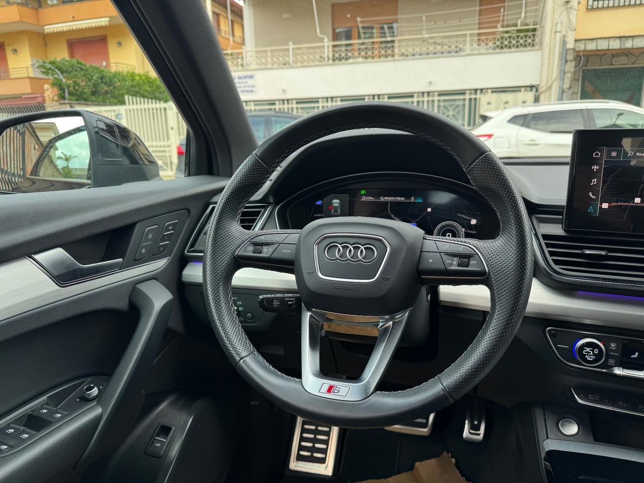 Audi Q5 40 TDI 204 CV quattro S tronic line plus
