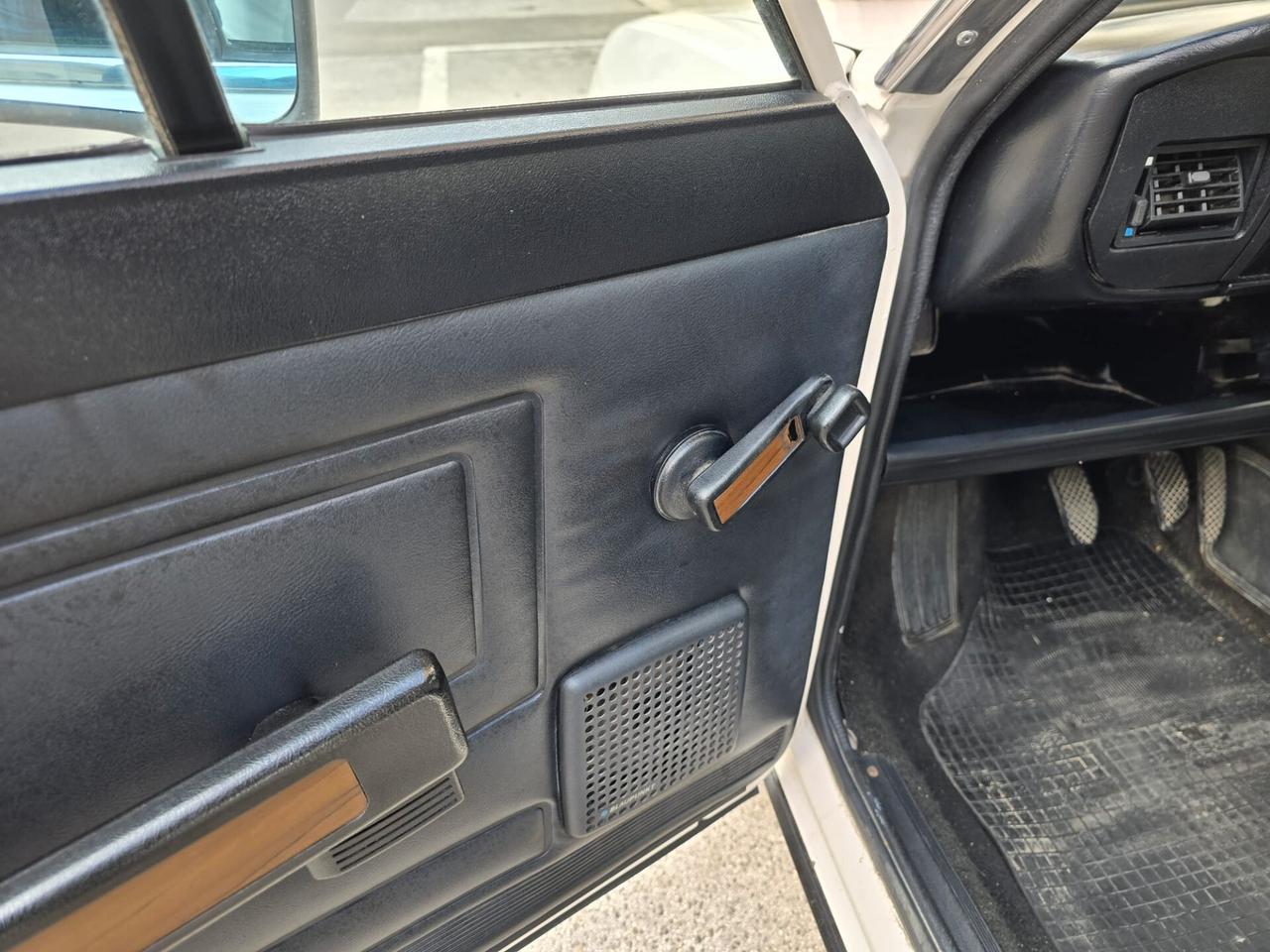 Alfa Romeo Alfasud 1.2 4 porte •Targa Oro•