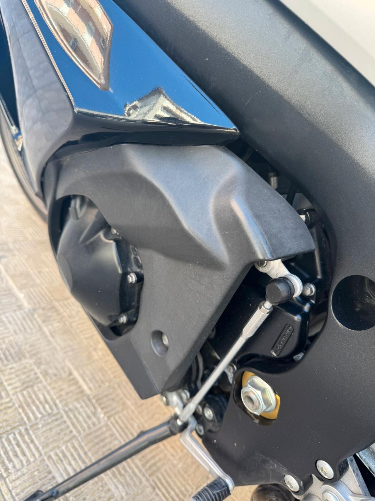 Suzuki GSX R 1000