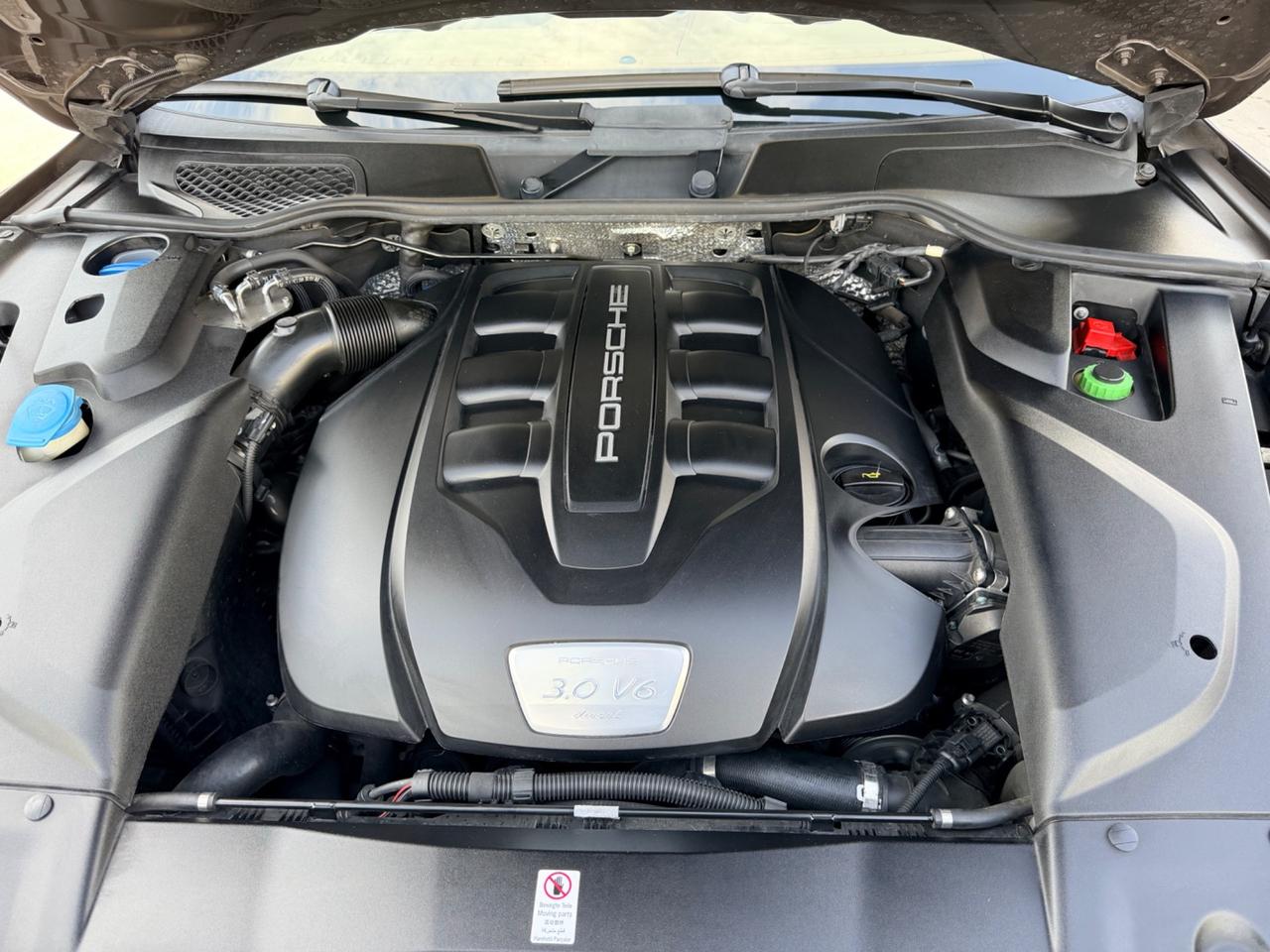 Porsche Cayenne 3.0 Diesel in garanzia no tasse