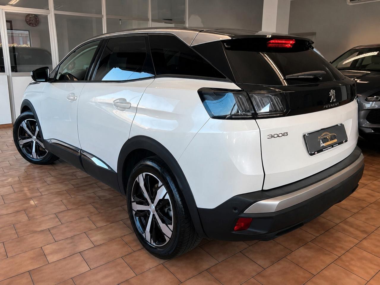 Peugeot 3008 BlueHDi 130 S&S Allure Pack IVA 22%