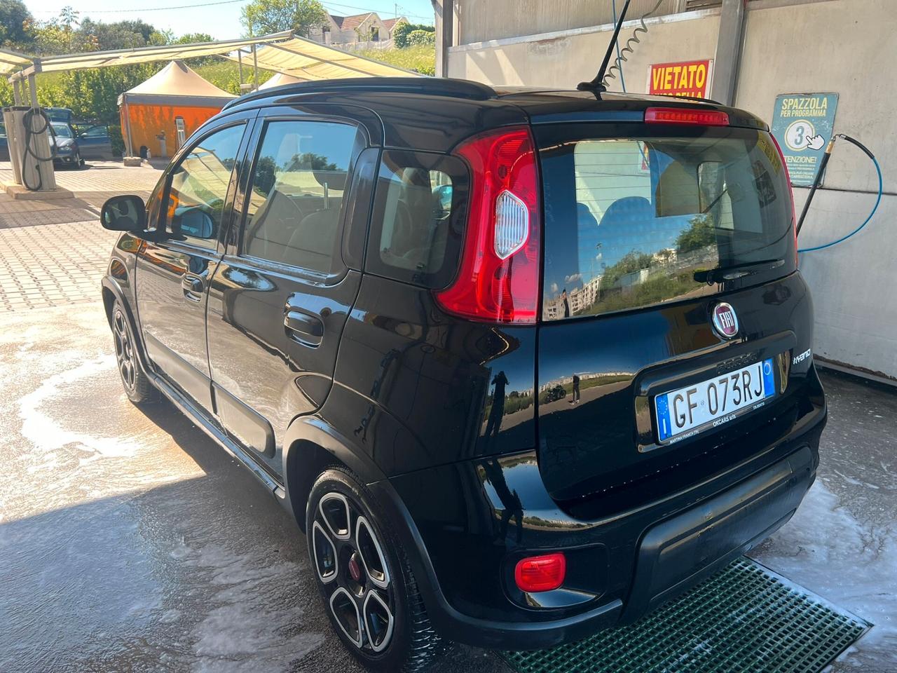 Fiat Panda 1.0 FireFly S&S Hybrid City Cross