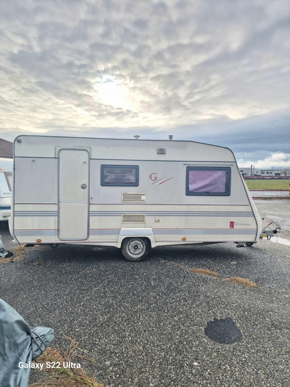 Caravan GRUAU del 1996 in saldo 156