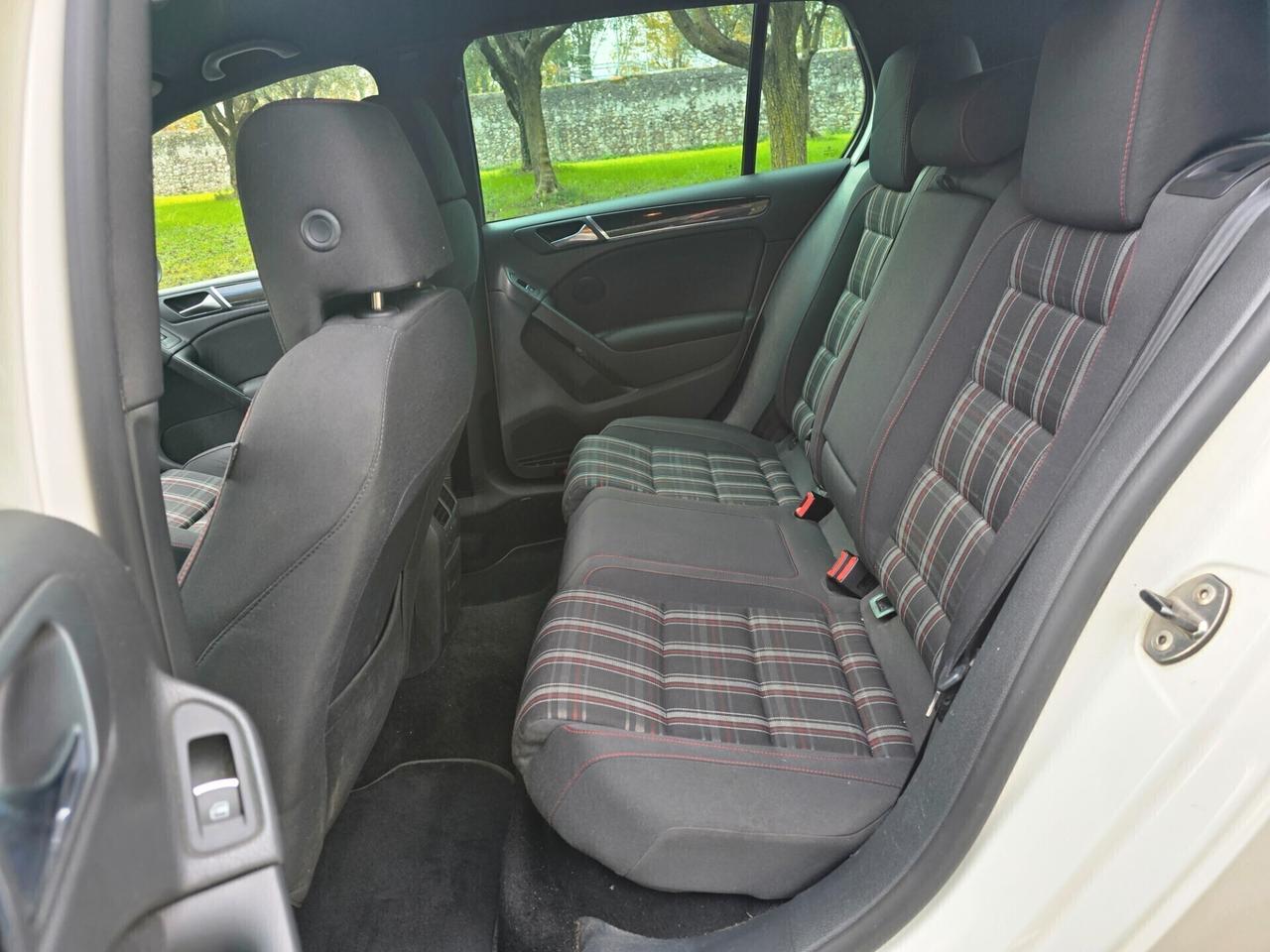 Volkswagen Golf GTI 2.0 BENZINA ANNO 12/2009 MOTORE E CAMBIO RIFATTO A 139000 KM IL 07/2015 ( PRESENTI FATTURE DEI LAVORI)