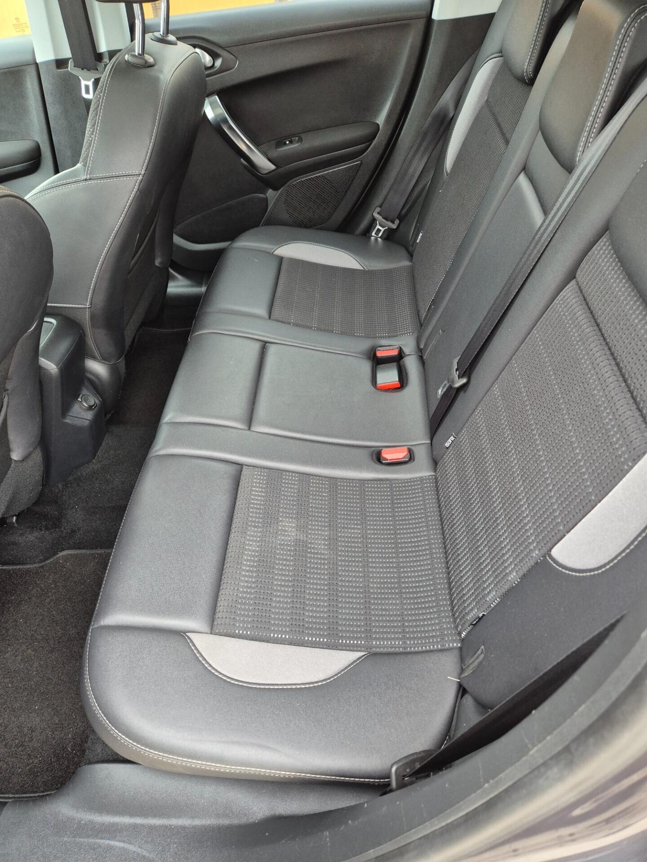 Peugeot 2008 PureTech 82 Allure