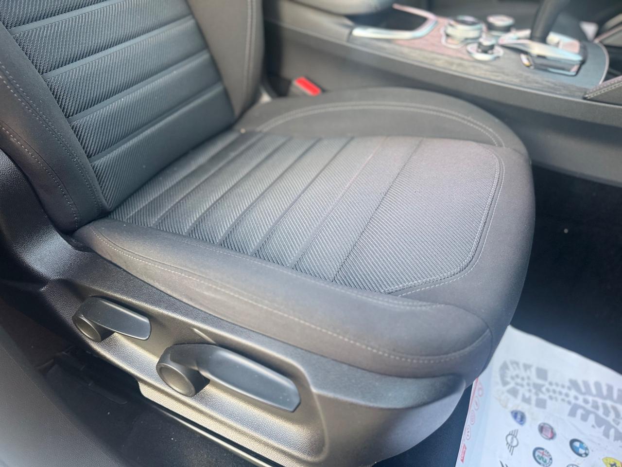 ALFA ROMEO STELVIO 2.2 T 190 CV Q4 EXECUTIVE FULL IVA