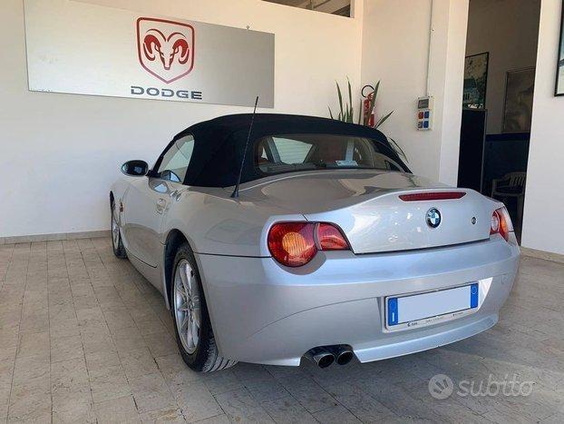 BMW Z4 2.5i (E85) - 2004