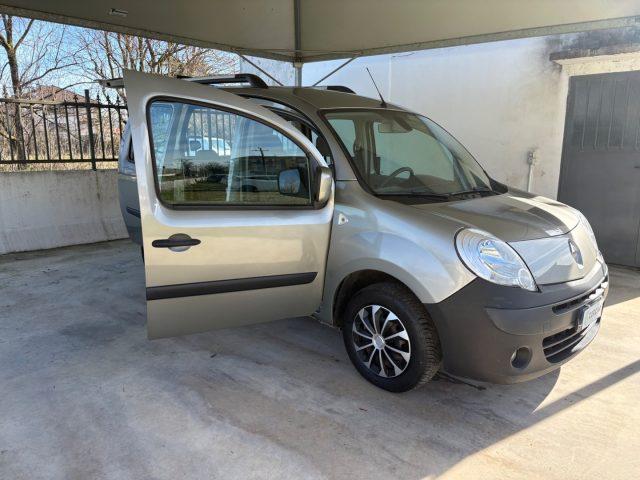 RENAULT Kangoo 1.6 105CV 5 porte Dynamique OK NEOPATENTATI