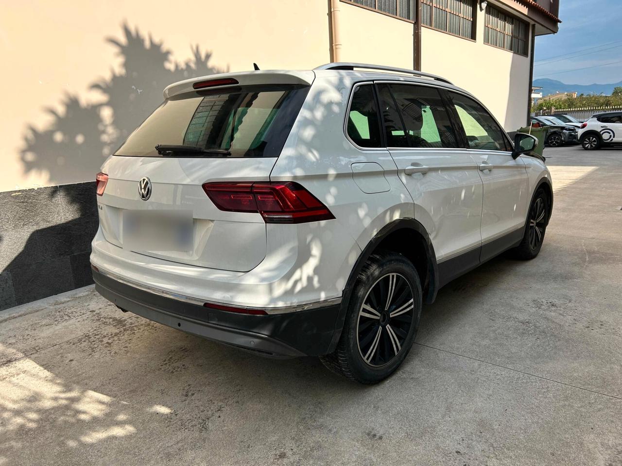 VW Tiguan 2.0 TDI 150CV DSG - 2017 Incidentata