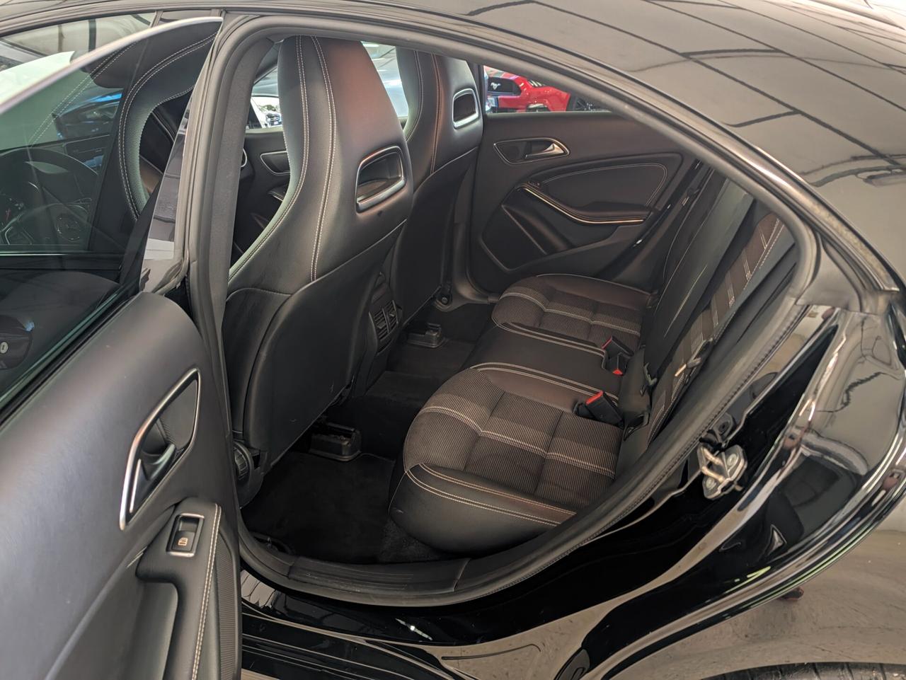 Mercedes-benz CLA 200 d 4Matic Automatic Sport