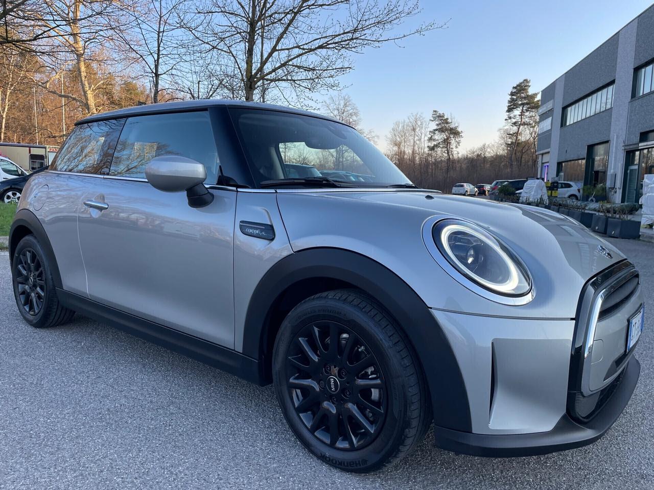 Mini Mini 1.5 Cooper Camden*Automatik*Solo 1500km*Pari al nuovo*