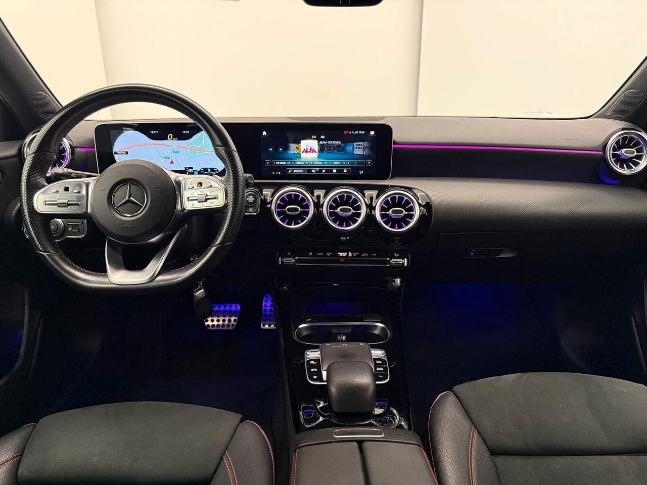 Mercedes-benz A 180 d AMG Premium