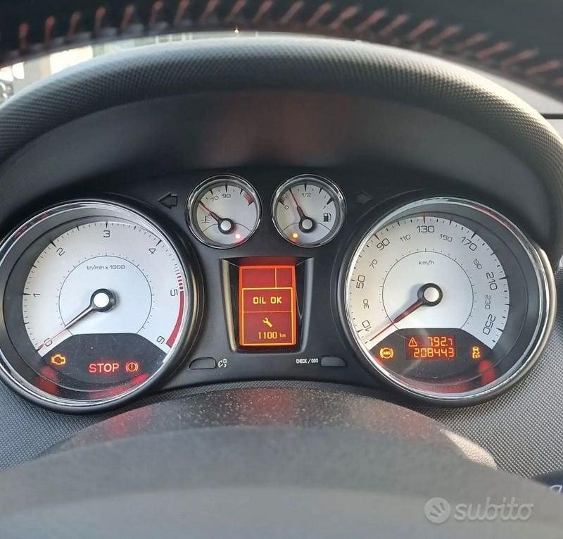 Peugeot 308 308 CC 2.0 hdi 16v Feline 140cv