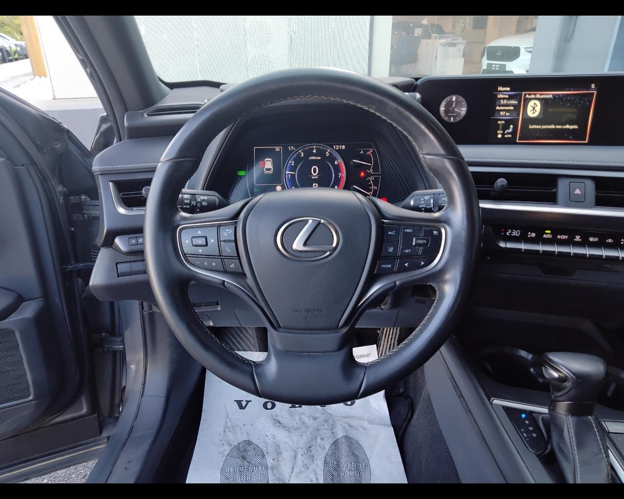 LEXUS UX 2019 - UX 250h 2.0 Executive 2wd cvt my20