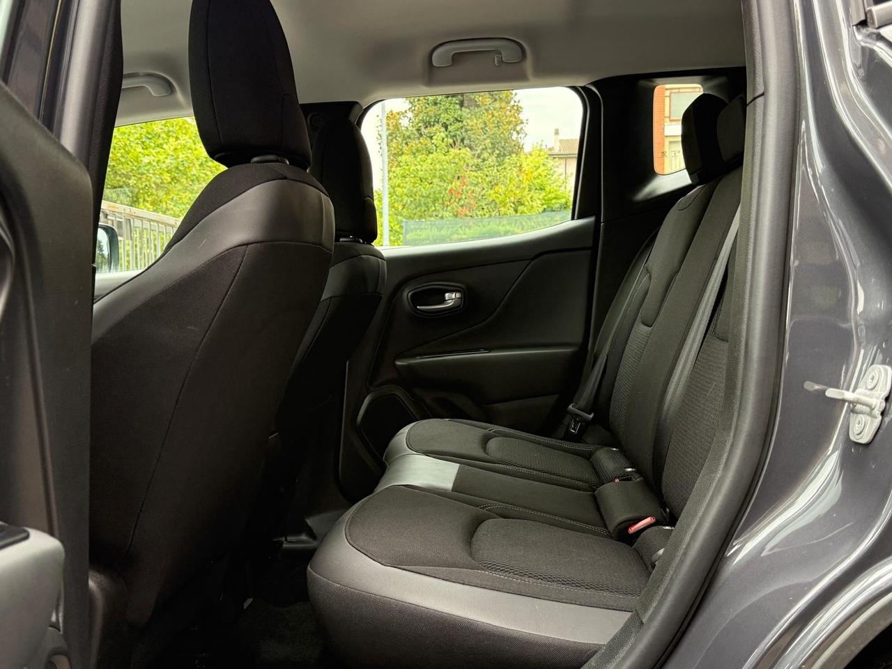 Jeep Renegade 1.6 Mjt 130 CV Longitude