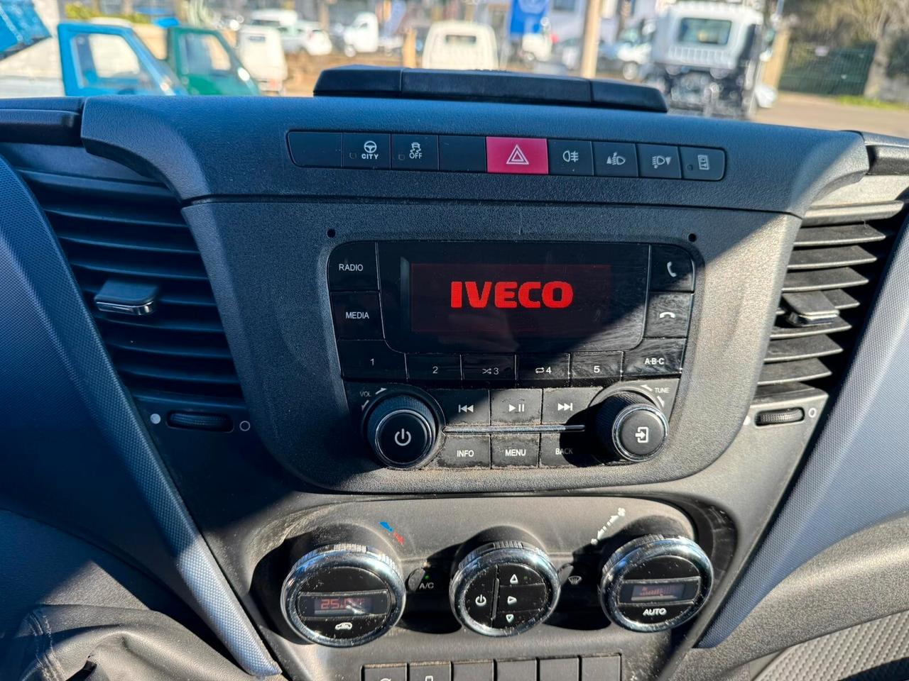 IVECO DAILY 35C14 CASSA CON SPONDA IDRAULICA