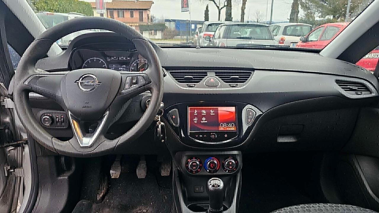 Opel Corsa 1.2 5 porte n-Joy Neopatentati