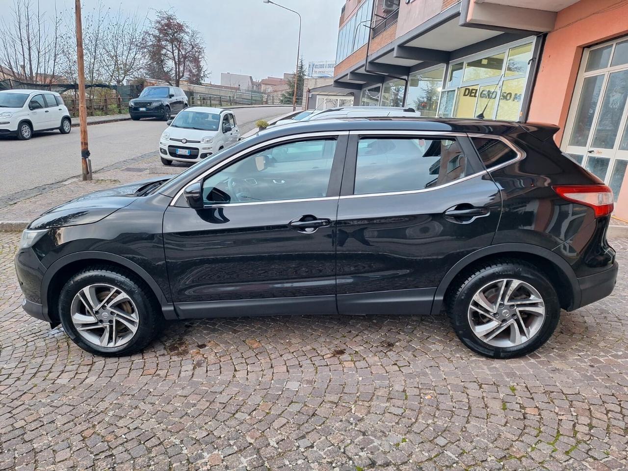 Nissan Qashqai 1.5 dCi DPF Acenta