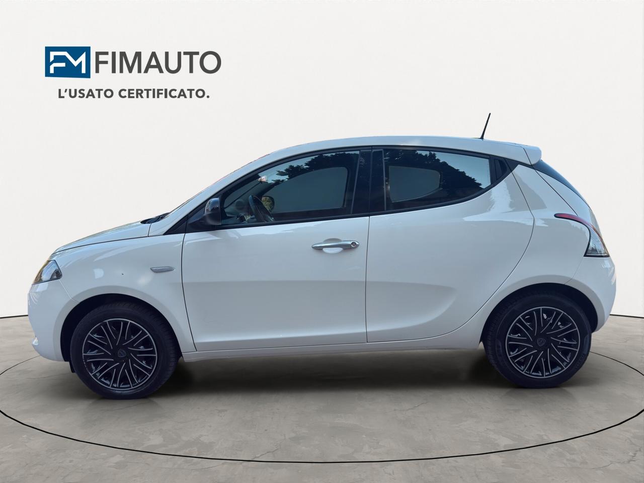 Lancia Ypsilon 1.0 FireFly 5 porte S&S Hybrid Gold - 2023