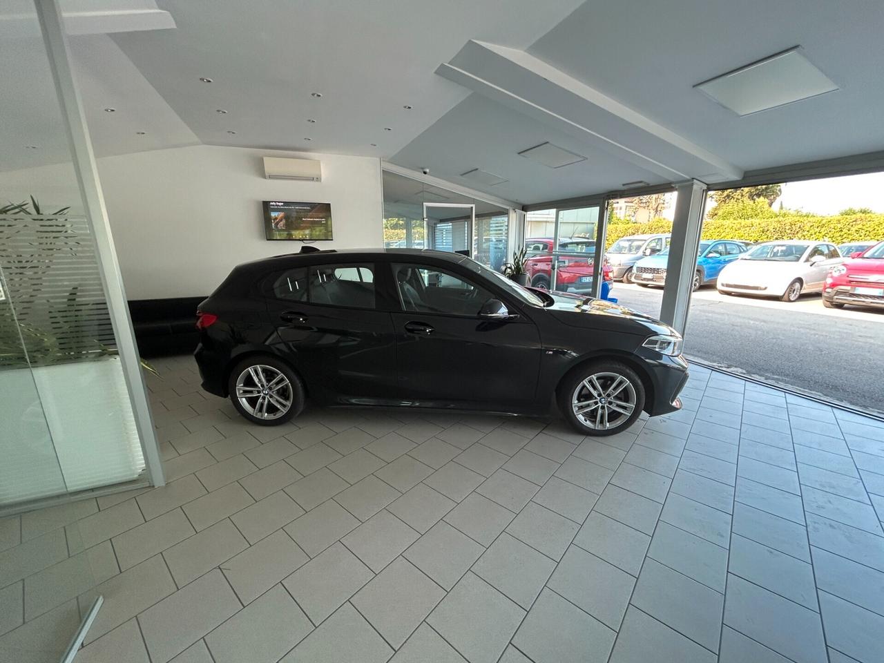 Bmw 118 118i 5p. Msport