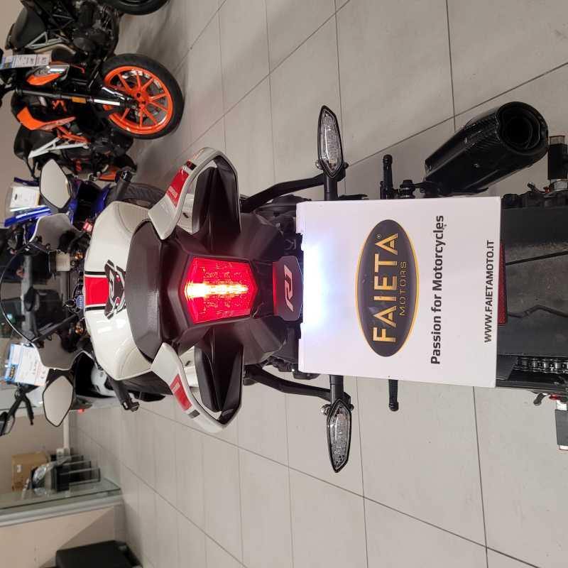 Yamaha YZF R1 World GP 60th Anniversary - 2023