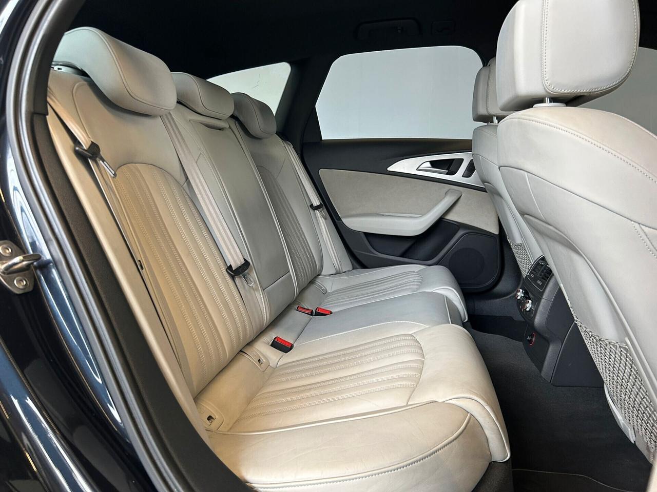 Audi A6 Avant 3.0 TDI S tronic quattro|S-LINE|MATRIX