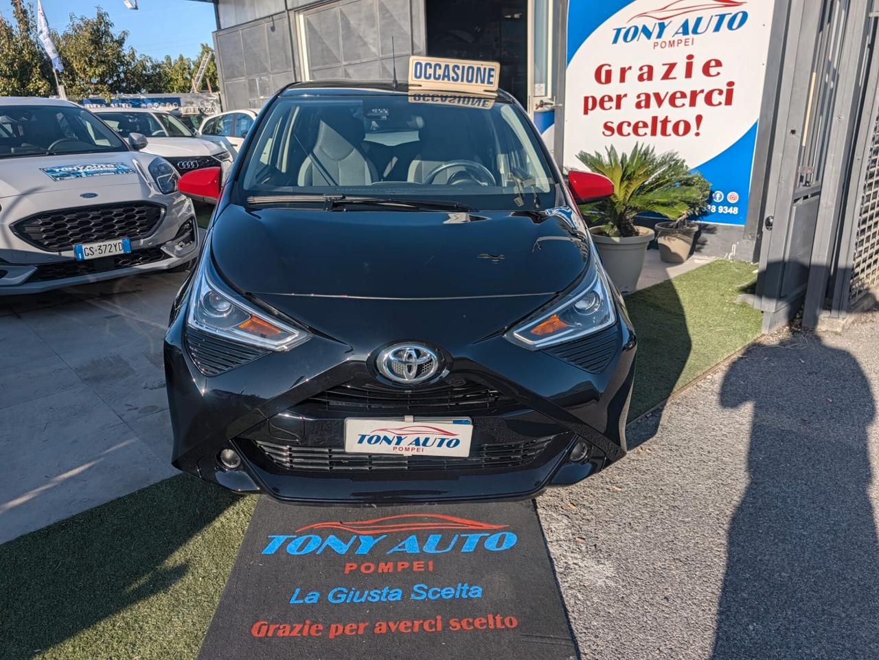 Toyota Aygo Connect 1.0 VVT-i 72 CV 5 porte x-play CAMERA+NAVI