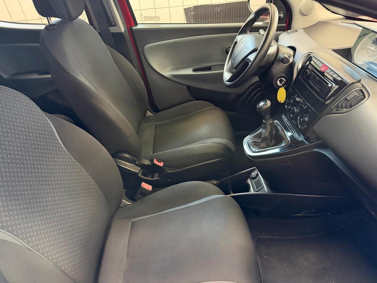 Lancia Ypsilon 1.3 MJT 16V 95 CV 5 porte S&S Mya