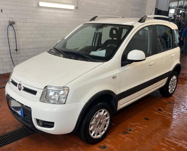 FIAT Panda 1.3 MJT 16V DPF 4x4 Climbing