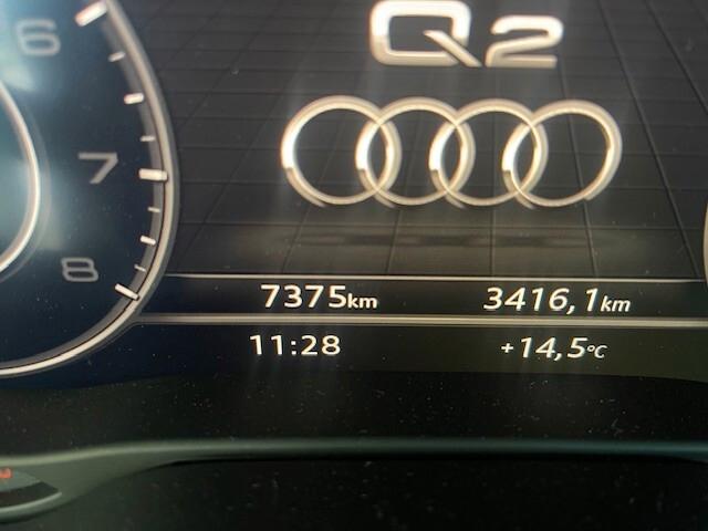 Audi Q2 35 TFSI S tronic Identity Black