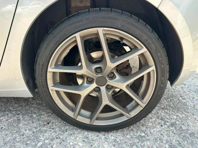 PEUGEOT 308 1.2 Turbo 130 S&S Allure