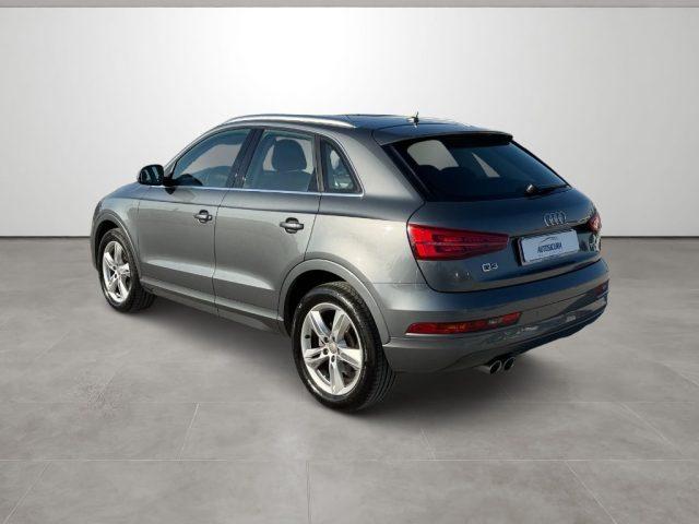 AUDI Q3 2.0 TDI 150 CV Sport