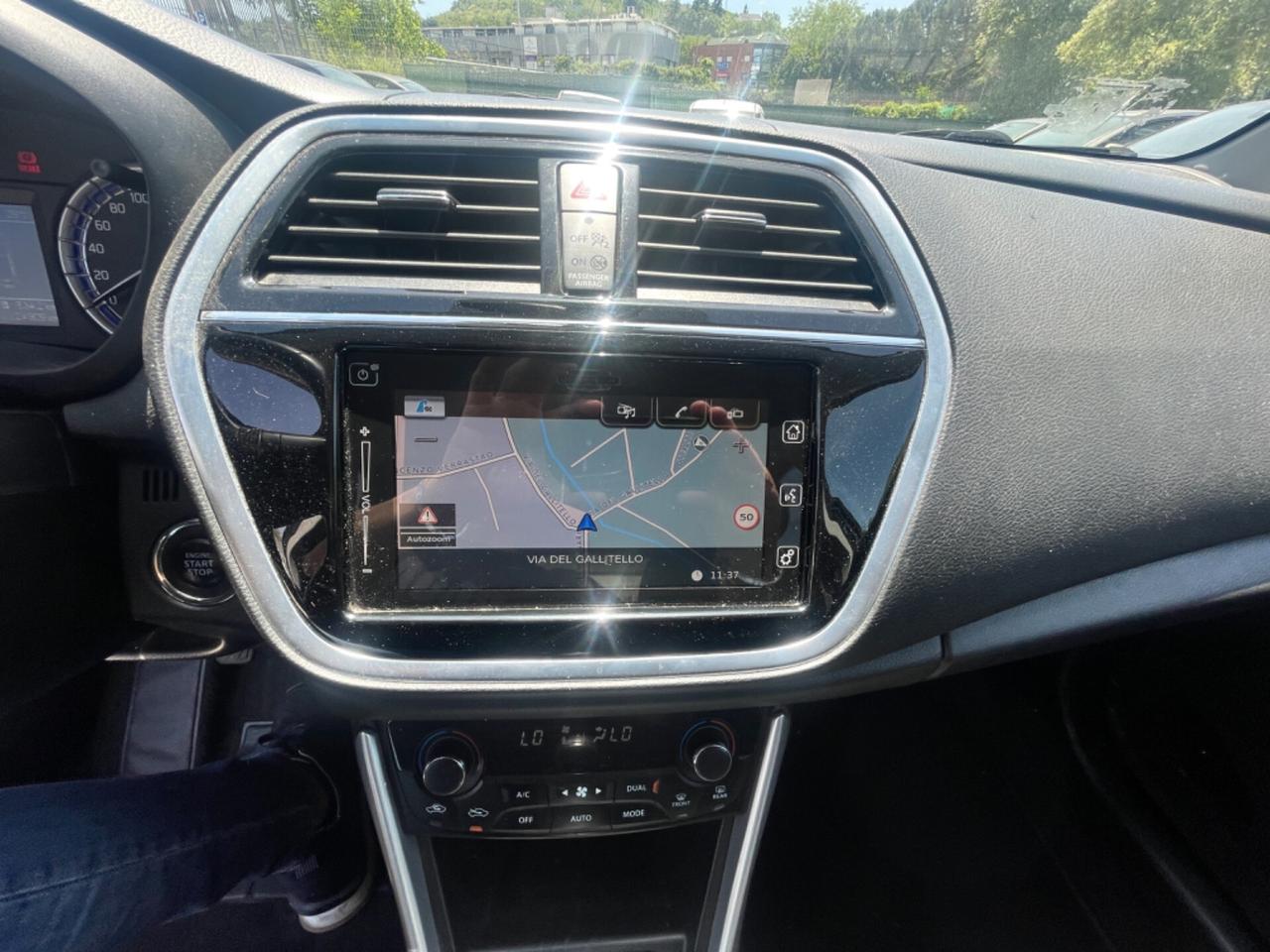 Suzuki S-Cross 1.6 DDiS 4WD All Grip Top