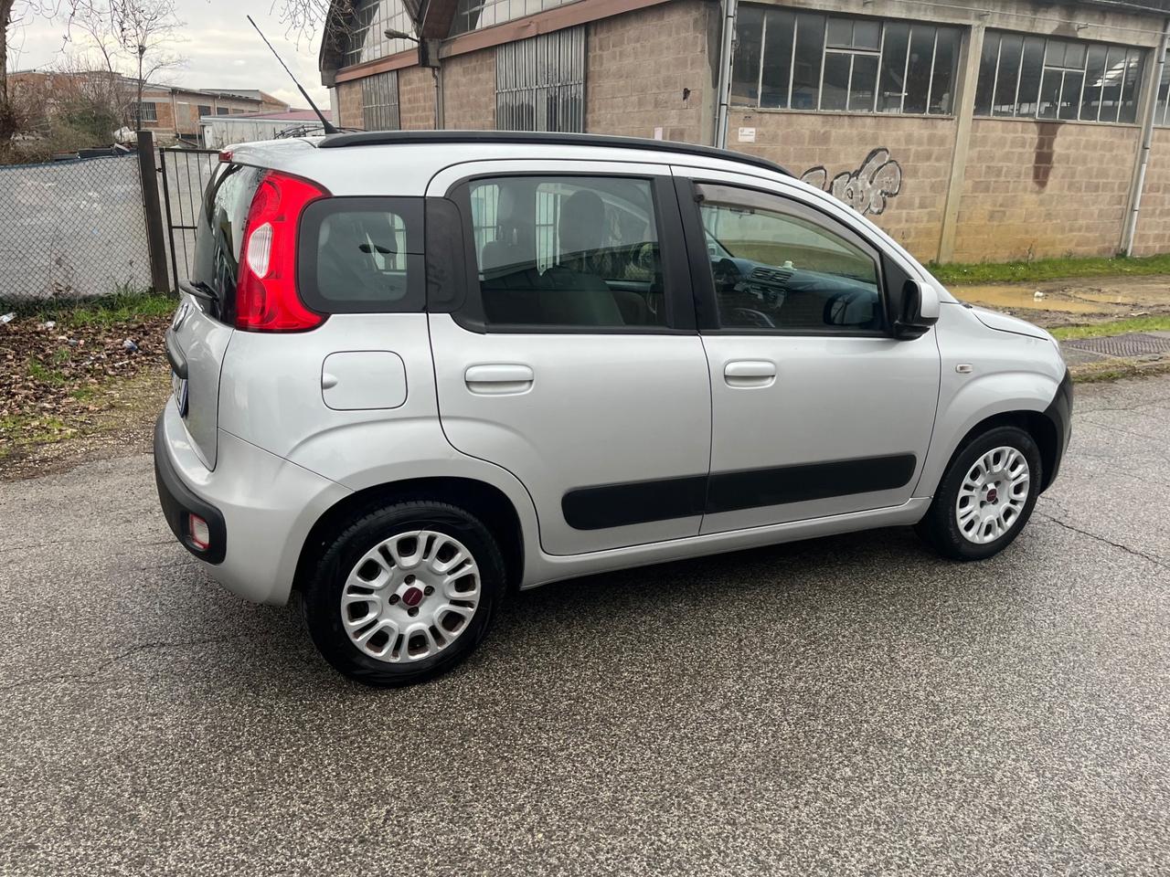 Fiat Panda 1.2 Lounge 2015 69CV 163.000 KM