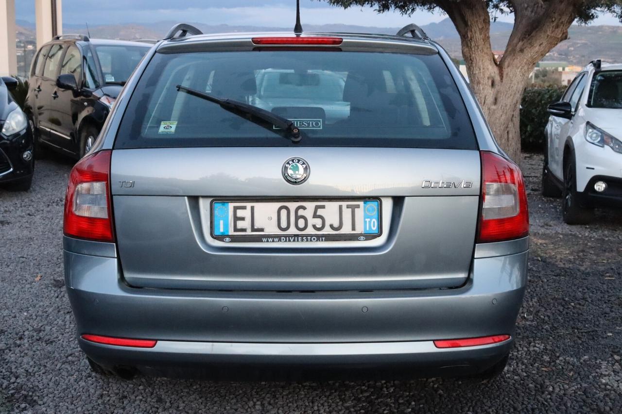 Skoda Octavia 1.6 TDI CR F.AP. Wagon Elegance